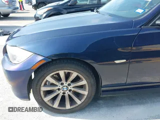 2011 BMW 3 Series 328i with VIN WBAPH7C56BE679847, listed as a IAAI auction lot 42615936 with 180,393 mi miles and . Bid and sale history available at DreamBid. Image 6.