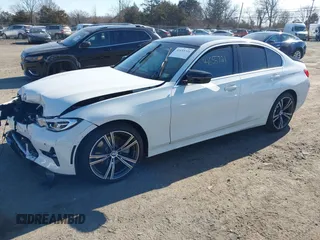 2021 BMW 3 Series 330i with VIN 3MW5R1J08M8B89327, listed as a IAAI auction lot 41655721 with 22,064 mi miles. Bid and sale history available at carsss.com. Image 17.