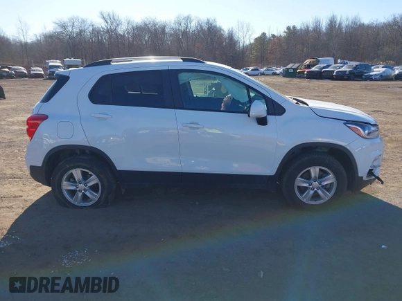 2022 Chevrolet Trax LT with VIN KL7CJPSM1NB548083, listed as a IAAI auction lot 41453666 with 78,721 mi miles. Bid and sale history available at carsss.com. Image 13.