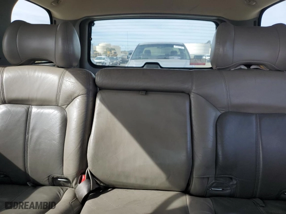 2002 GMC Yukon Denali with VIN 1GKEK63UX2J325533, listed as a Copart auction lot 47121305 with 213,115 mi miles and Salvage Title. Bid and sale history available at carsss.com. Image 10.