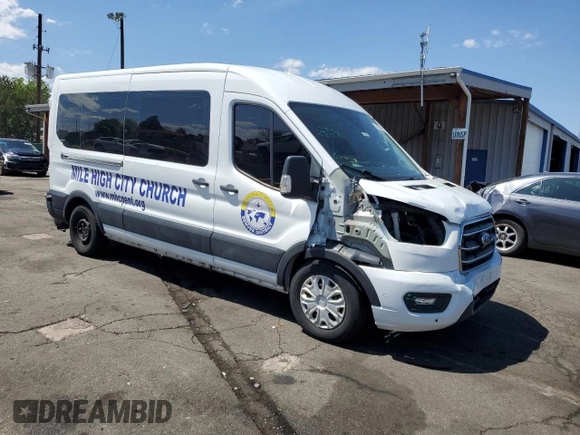 2020 Ford Transit Passenger XL z VIN 1FBAX2C8XLKA60992, wystawiony jako Copart lot #56517485 z przebiegiem 83 982 mil mil oraz Szkoda całkowita • Salvage title. Historia ofert i sprzedaży dostępna na DreamBid. Obrazek 4.