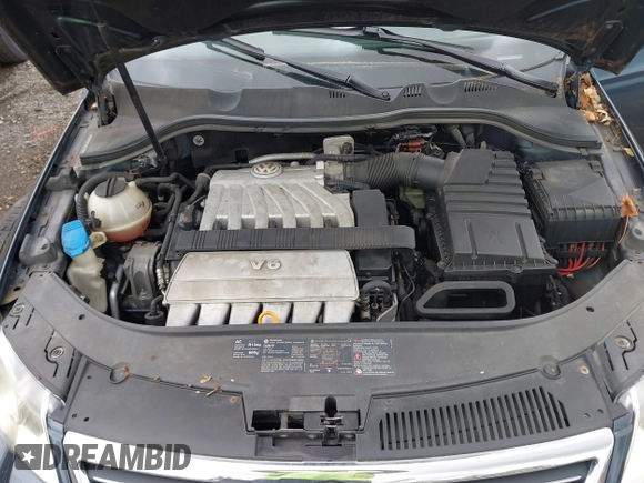 2006 Volkswagen Passat 3.6L V6 с VIN WVWCU73C96E215940, выставлен на аукционе IAAI как лот 42257810 с пробегом 102 795 миль миль и . История ставок и продаж доступна на DreamBid. Изображение 10.