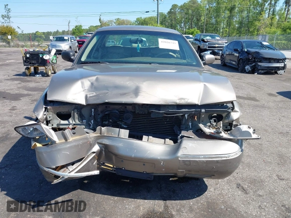 2002 Mercury Grand Marquis LS Premium with VIN 2MEFM75W52X667539, listed as a IAAI auction lot 42026715 with 189,985 mi miles and . Bid and sale history available at DreamBid. Image 6.