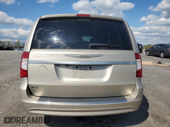2014 Chrysler Town & Country Touring with VIN 2C4RC1BG1ER317328, listed as a Copart auction lot 52512345 with 128,099 mi miles and Clean Title. Bid and sale history available at DreamBid. Image 6.