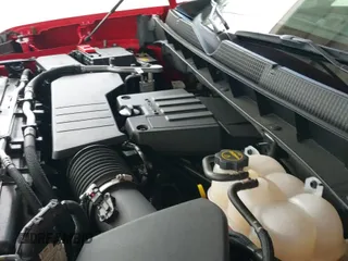 2024 Chevrolet Silverado 1500 Custom с VIN 1GCPABEK3RZ339152, выставлен на аукционе IAAI как лот 43060396 с пробегом 12 775 миль миль и . История ставок и продаж доступна на DreamBid. Изображение 19.