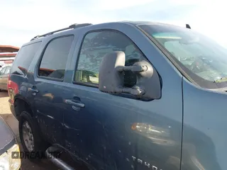 2010 Chevrolet Tahoe LT z VIN 1GNUKBE07AR213502, wystawiony jako IAAI lot #41796949 z przebiegiem 267 196 mil mil oraz . Historia ofert i sprzedaży dostępna na DreamBid. Obrazek 13.