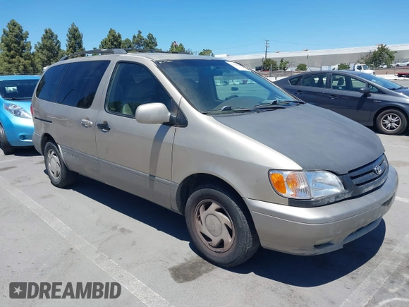 2001 Toyota Sienna LE z VIN 4T3ZF13C11U365141, wystawiony jako IAAI lot #42336826 z przebiegiem 347 176 mil mil oraz . Historia ofert i sprzedaży dostępna na DreamBid. Obrazek 1.