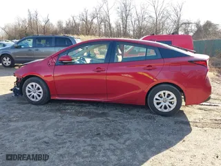 2020 Toyota Prius L Eco with VIN JTDKARFU3L3122388, listed as a IAAI auction lot 41649358 with 30,945 mi miles. Bid and sale history available at carsss.com. Image 15.
