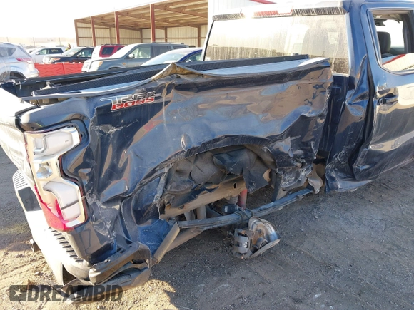 2021 Chevrolet Silverado 1500 LT Trail Boss with VIN 1GCPYFEDXMZ392928, listed as a IAAI auction lot 41340856 with 52,361 mi miles and . Bid and sale history available at DreamBid. Image 6.