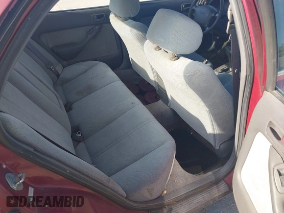 1995 Toyota Camry LE z VIN JT2SK12E6S0318069, wystawiony jako IAAI lot #42003618 z przebiegiem 235 623 mil mil oraz . Historia ofert i sprzedaży dostępna na DreamBid. Obrazek 8.