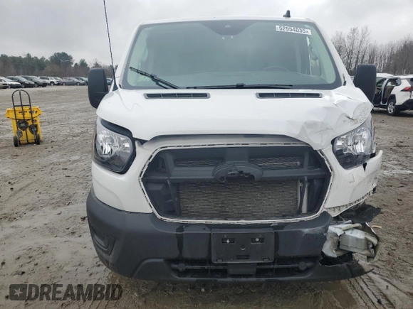 2024 Ford Transit Cargo z VIN 1FTYE1Y84RKA38434, wystawiony jako Copart lot #52954035 z przebiegiem 24 400 mil mil oraz Szkoda całkowita • Salvage title. Historia ofert i sprzedaży dostępna na DreamBid. Obrazek 5.