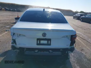 2024 Volkswagen Jetta SE with VIN 3VW7M7BU2RM031902, listed as a IAAI auction lot 42205832 with 31,274 mi miles and . Bid and sale history available at DreamBid. Image 6.
