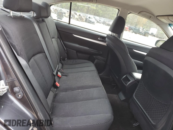 2011 Subaru Legacy 2.5i z VIN 4S3BMBA64B3256090, wystawiony jako Copart lot #52634725 z przebiegiem 142 403 mil mil oraz Szkoda całkowita • Salvage title. Historia ofert i sprzedaży dostępna na DreamBid. Obrazek 10.