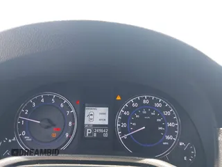 2013 Infiniti G37 Journey with VIN JN1CV6AP4DM719850, listed as a IAAI auction lot 42122350 with 249,642 mi miles and . Bid and sale history available at DreamBid. Image 7.