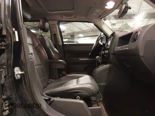 2014 Jeep Patriot Limited z VIN 1C4NJRCB0ED928766, wystawiony jako IAAI lot #42437880 z przebiegiem 135 443 mil mil oraz . Historia ofert i sprzedaży dostępna na DreamBid. Obrazek 5.