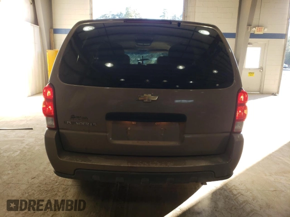 2006 Chevrolet Uplander LS Fleet with VIN 1GNDV23L96D185243, listed as a Copart auction lot 86145954 with 141,368 mi miles and Salvage Title. Bid and sale history available at carsss.com. Image 6.
