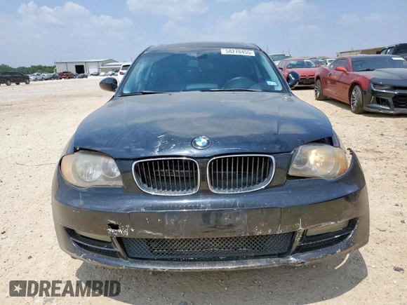 2009 BMW 1 Series 128i z VIN WBAUP73559VK76443, wystawiony jako Copart lot #58270455 z przebiegiem 151 731 mil mil oraz Szkoda całkowita • Salvage title. Historia ofert i sprzedaży dostępna na DreamBid. Obrazek 5.