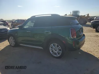 2022 MINI Countryman Cooper with VIN WMZ23BR04N3N62018, listed as a Copart auction lot 84242144 with 52,476 mi miles and Salvage Title. Bid and sale history available at carsss.com. Image 2.