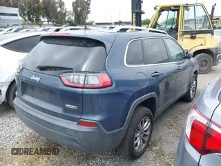 2020 Jeep Cherokee Latitude Plus with VIN 1C4PJLLB6LD605731, listed as a IAAI auction lot 41838561 with 87,384 mi miles. Bid and sale history available at carsss.com. Image 4.