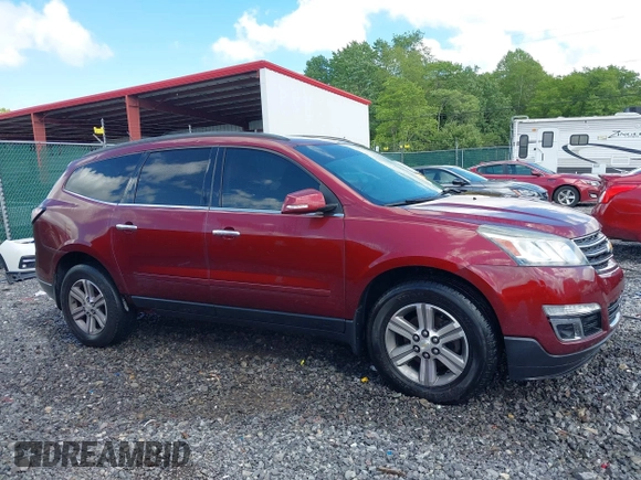 2015 Chevrolet Traverse LT z VIN 1GNKVHKD9FJ373749, wystawiony jako IAAI lot #42291335 z przebiegiem 136 558 mil mil oraz . Historia ofert i sprzedaży dostępna na DreamBid. Obrazek 13.