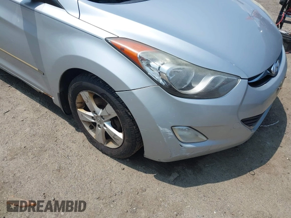 2013 Hyundai Elantra Limited с VIN 5NPDH4AEXDH159905, выставлен на аукционе IAAI как лот 42466947 с пробегом 142 876 миль миль и . История ставок и продаж доступна на DreamBid. Изображение 6.