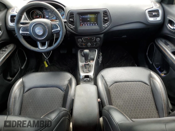 2017 Jeep Compass Latitude с VIN 3C4NJDBB8HT603012, выставлен на аукционе Copart как лот 59435415 с пробегом 95 984 миль миль и Списание • Salvage title. История ставок и продаж доступна на DreamBid. Изображение 8.