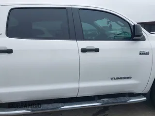 2018 Toyota Tundra 2WD SR5 with VIN 5TFEY5F14JX232234, listed as a IAAI auction lot 41447829 with 183,635 mi miles. Bid and sale history available at carsss.com. Image 13.