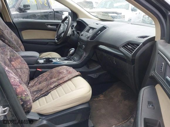 2015 Ford Edge SE with VIN 2FMTK3G95FBB46975, listed as a IAAI auction lot 41893777 with 221,328 mi miles. Bid and sale history available at carsss.com. Image 5.