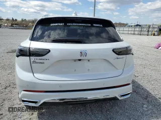 2025 Buick Envision Preferred with VIN LRBFZME49SD005985, listed as a Copart auction lot 50192235 with 555 mi miles and Salvage Title. Bid and sale history available at DreamBid. Image 6.