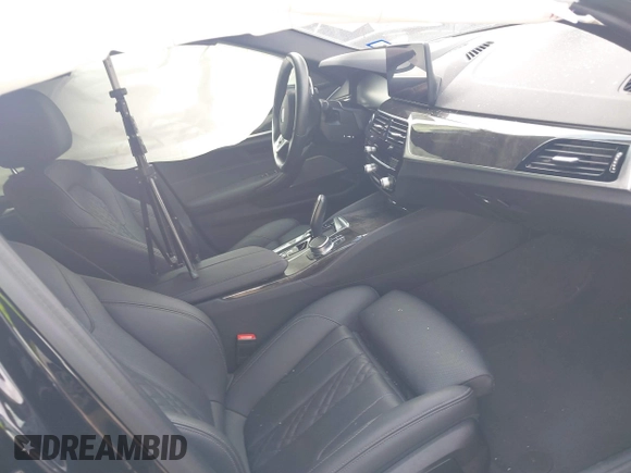 2021 BMW 5 Series 540i with VIN WBA53BJ01MWW91692, listed as a IAAI auction lot 41509786 with 33,345 mi miles and . Bid and sale history available at DreamBid. Image 5.