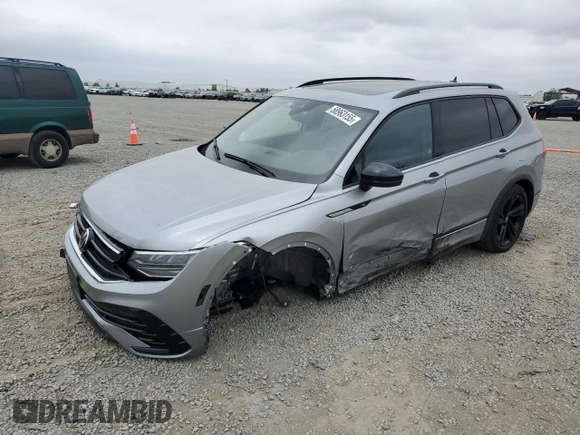 2023 Volkswagen Tiguan SE R-Line Black с VIN 3VVCB7AX4PM038156, выставлен на аукционе Copart как лот 58963155 с пробегом 24 871 миль миль и Списание • Salvage title. История ставок и продаж доступна на DreamBid. Изображение 1.