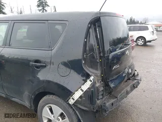 2016 Kia Soul with VIN KNDJN2A24G7312504, listed as a IAAI auction lot 41852223 with 19,160 mi miles. Bid and sale history available at carsss.com. Image 15.