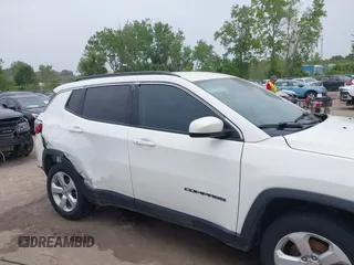2018 Jeep Compass Latitude с VIN 3C4NJDBB4JT453583, выставлен на аукционе IAAI как лот 42501931 с пробегом 57 094 миль миль и . История ставок и продаж доступна на DreamBid. Изображение 13.