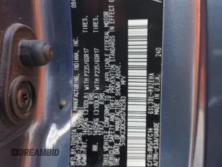 2017 Toyota Sienna LE Auto Access Seat with VIN 5TDKZ3DC5HS782583, listed as a Copart auction lot 60624395 with 171,311 mi miles and Salvage title. Bid and sale history available at DreamBid. Image 13.