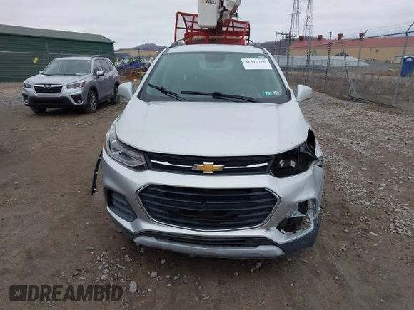 2017 Chevrolet Trax LT with VIN KL7CJPSB6HB133666, listed as a IAAI auction lot 41812766 with 80,376 mi miles. Bid and sale history available at carsss.com. Image 13.