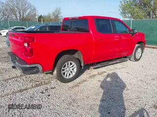 2019 Chevrolet Silverado 1500 LT with VIN 1GCUYDED5KZ218933, listed as a IAAI auction lot 41923954 with 101,485 mi miles. Bid and sale history available at carsss.com. Image 4.