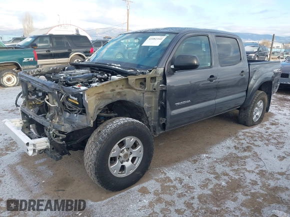 2015 Toyota Tacoma z VIN 3TMLU4EN8FM177785, wystawiony jako IAAI lot #41082160 z przebiegiem 156 761 mil mil oraz . Historia ofert i sprzedaży dostępna na DreamBid. Obrazek 2.