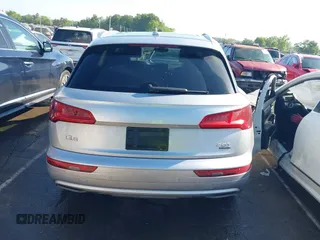 2018 Audi Q5 Premium Plus z VIN WA1BNAFY0J2011691, wystawiony jako IAAI lot #42166341 z przebiegiem 111 149 mil mil oraz . Historia ofert i sprzedaży dostępna na DreamBid. Obrazek 16.