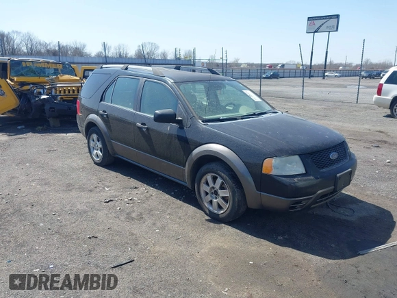 2005 Ford Freestyle SE with VIN 1FMZK01165GA48072, listed as a IAAI auction lot 41782025 with 235,073 mi miles. Bid and sale history available at carsss.com. Image 1.