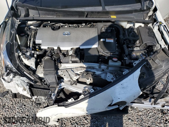 2016 Toyota Prius Two z VIN JTDKBRFU7G3510288, wystawiony jako Copart lot #53528325 z przebiegiem 206 942 mil mil oraz Szkoda całkowita • Salvage title. Historia ofert i sprzedaży dostępna na DreamBid. Obrazek 12.