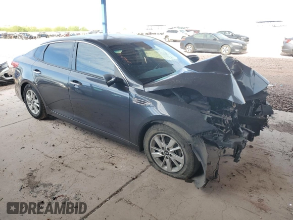 2018 Kia Optima LX z VIN KNAGT4L36J5213362, wystawiony jako Copart lot #56749365 z przebiegiem 122 662 mil mil oraz Szkoda całkowita • Salvage title. Historia ofert i sprzedaży dostępna na DreamBid. Obrazek 4.
