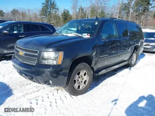 2012 Chevrolet Suburban LT with VIN 1GNSKJE71CR296524, listed as a IAAI auction lot 41394741 with 173,623 mi miles. Bid and sale history available at carsss.com. Image 17.