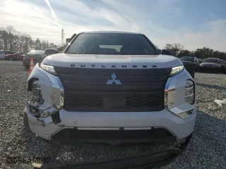 2023 Mitsubishi Outlander SEL with VIN JA4J3VA87PZ015317, listed as a Copart auction lot 83313744 with 44,240 mi miles and Salvage Title. Bid and sale history available at carsss.com. Image 5.