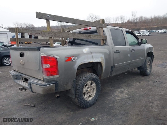 2007 Chevrolet Silverado 1500 LTZ with VIN 2GCEK13M571581790, listed as a IAAI auction lot 41663432 with 184,977 mi miles. Bid and sale history available at carsss.com. Image 4.