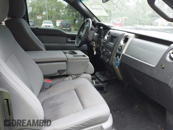 2013 Ford F-150 XL with VIN 1FTFX1EFXDFB89719, listed as a IAAI auction lot 42310707 with 142,977 mi miles and . Bid and sale history available at DreamBid. Image 5.