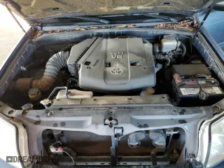2005 Toyota 4Runner SR5 with VIN JTEZU14R658037276, listed as a Copart auction lot 46859195 with 250,926 mi miles and Clean Title. Bid and sale history available at carsss.com. Image 12.