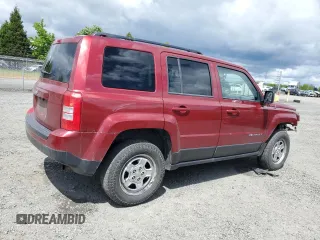 2015 Jeep Patriot Altitude z VIN 1C4NJRBB2FD135164, wystawiony jako Copart lot #56662475 z przebiegiem 186 663 mil mil oraz Szkoda całkowita • Salvage title. Historia ofert i sprzedaży dostępna na DreamBid. Obrazek 3.