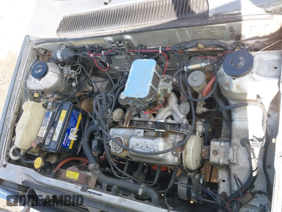 1983 Honda Civic z VIN JHMST3433DS003988, wystawiony jako IAAI lot #42069678 z przebiegiem 155 104 mil mil oraz . Historia ofert i sprzedaży dostępna na DreamBid. Obrazek 10.