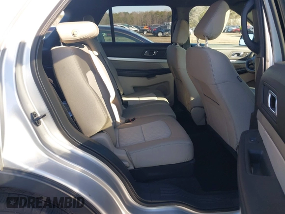 2018 Ford Explorer z VIN 1FM5K7B85JGA76197, wystawiony jako IAAI lot #41478486 z przebiegiem 156 812 mil mil oraz . Historia ofert i sprzedaży dostępna na DreamBid. Obrazek 8.