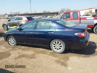 2002 Lexus ES 300 with VIN JTHBF30G620086129, listed as a IAAI auction lot 41785373 with 170,043 mi miles and . Bid and sale history available at carsss.com. Image 14.
